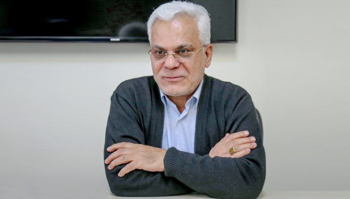 حمله گازانبری به «طلایی» | چرایی خداحافظی مرد دوم تهران از سیاست! حمله گازانبری به «طلایی» | چرایی خداحافظی مرد دوم تهران از سیاست!